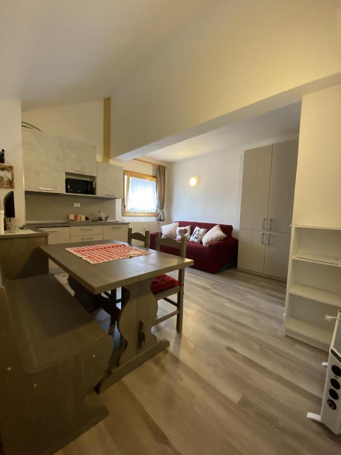 Casa Lola Appartement Falcade Buitenkant foto